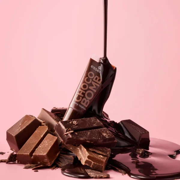 Essence Choco Bomb shiny lipgloss 01 Chocoholic 10ml