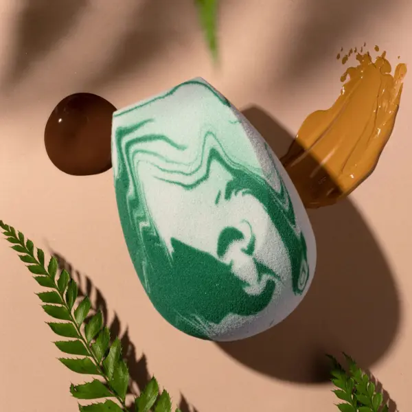 Ecotools Travel Perfecting Sponge Makeup Blender με Θήκη 1635