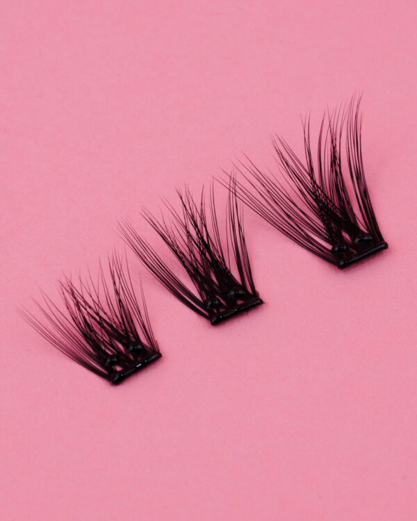Emmanouela Cosmetics Press-on Lashes Elegant 3 Emmanouela Cosmetics Press-on Lashes Elegant
