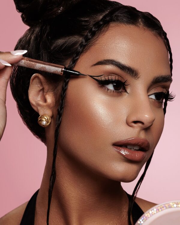 Emmanouela Cosmetics Super Glam Eyeliner 5 Emmanouela Cosmetics Super Glam Eyeliner