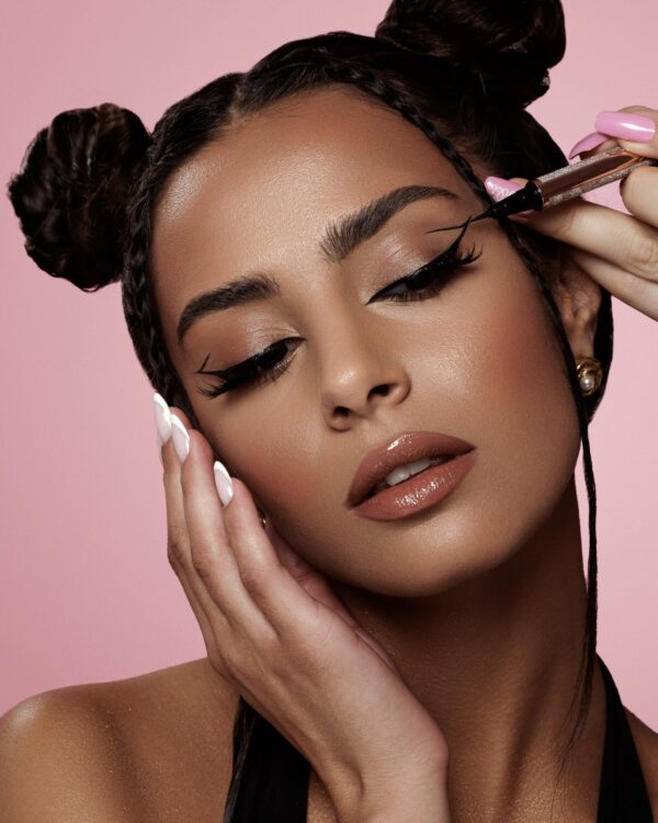 Emmanouela Cosmetics Super Glam Eyeliner 7 Emmanouela Cosmetics Super Glam Eyeliner