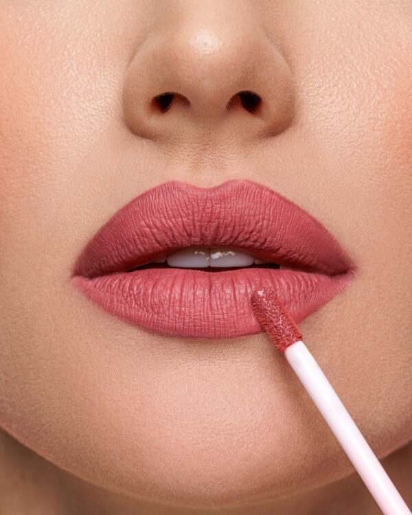 Emmanuela Cosmetics Liquid Lipstick Hollywood 5ml 2 Emmanouela Cosmetics Liquid Lipstick Hollywood 5ml