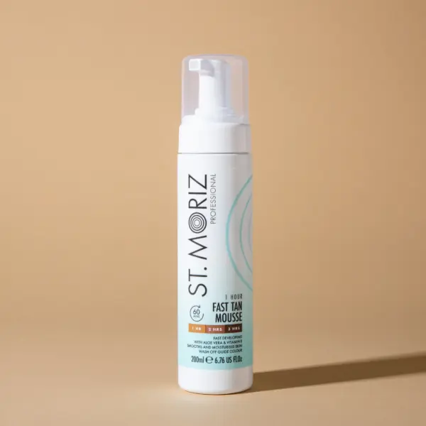 St. Moriz 1 Hour Fast Tan Mousse 200ml 1 St. Moriz 1 Hour Fast Tan Mousse 200ml